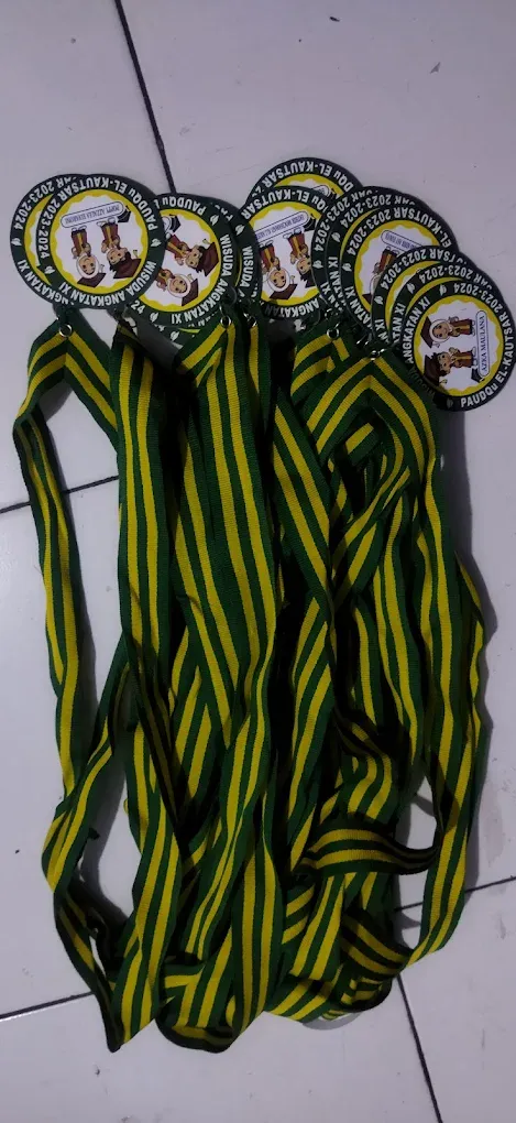 Cetak Jasa Cetak Medali Akrilik Murah Curug Tangerang - Harga Mulai 15rb Berkualitas - Modhiskom